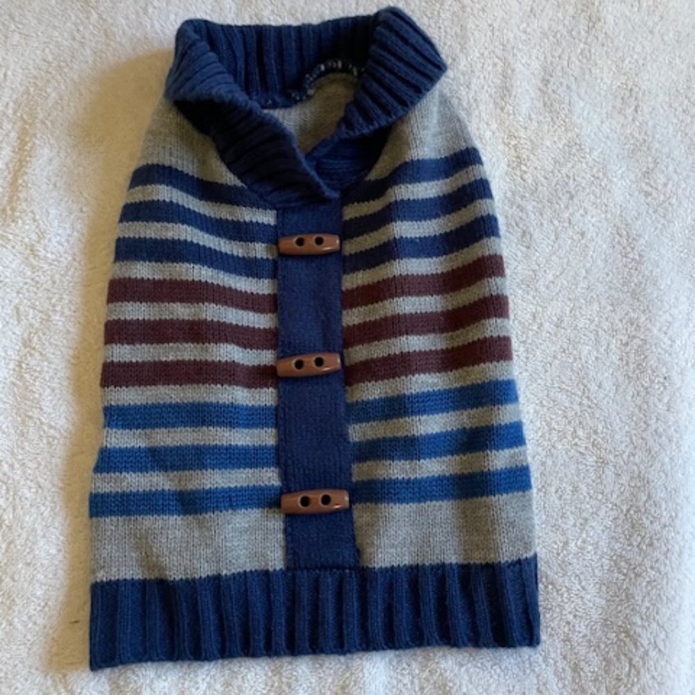 DOG CLOTHES, KNIT SWEATER (BLUE & BROWN STRIPE WITH WOODEN BUTTONS)